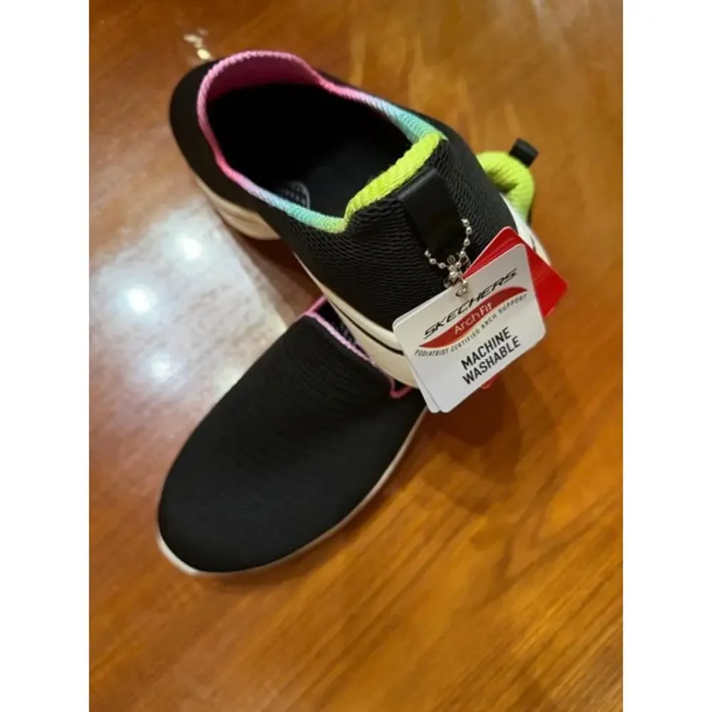 Skechers go walk